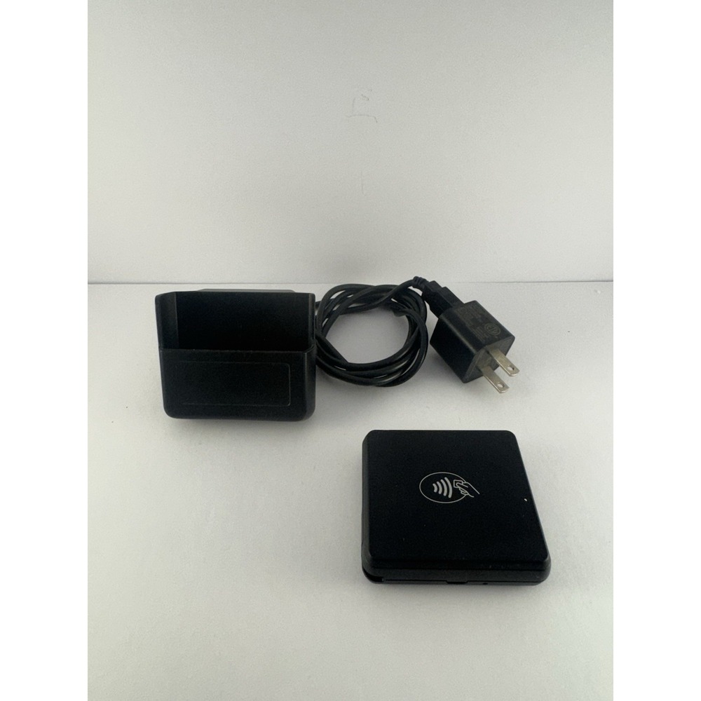 BBPOS CHB2A Chipper 2X BT Bluetooth NFC Card Reader 2AB7X-CHB2X W/ Dock